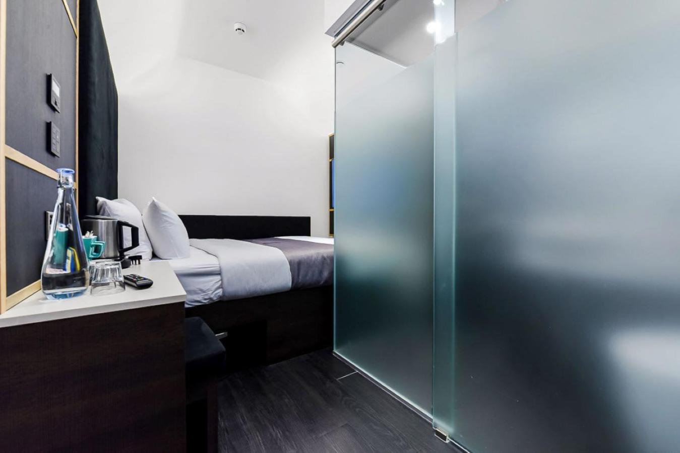 The Z Hotel Strand London Exterior photo